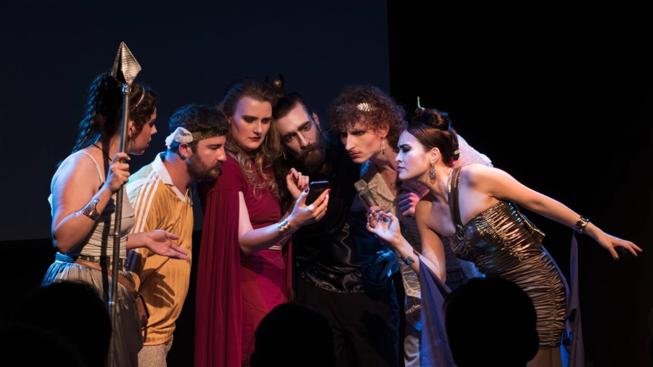 #BUECHSE<br>Als die griechischen Götter das Internet entdeckten!